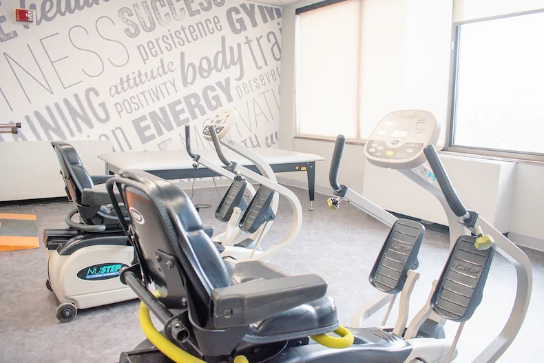 Image of Oakwood Health & Rehab Center (4)