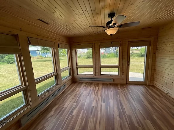 Image of Jefferson Square (9)