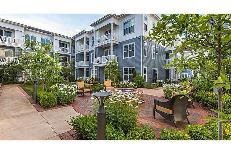 Image of Everleigh Cool Springs (7)