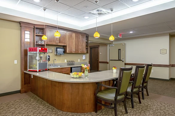 Image of Edgewood Jamestown Senior Living (6)