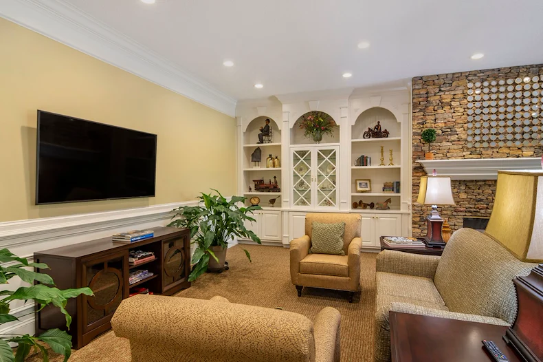 Image of Regency House Buford (4)