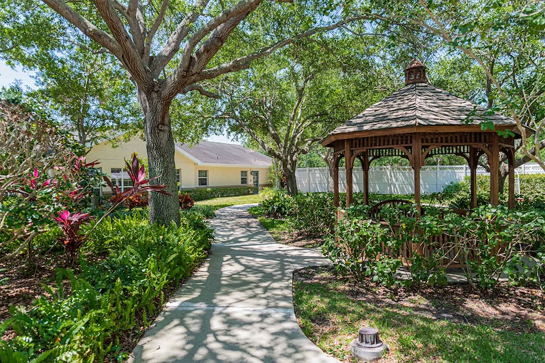 Image of Arden Courts of Largo (8)