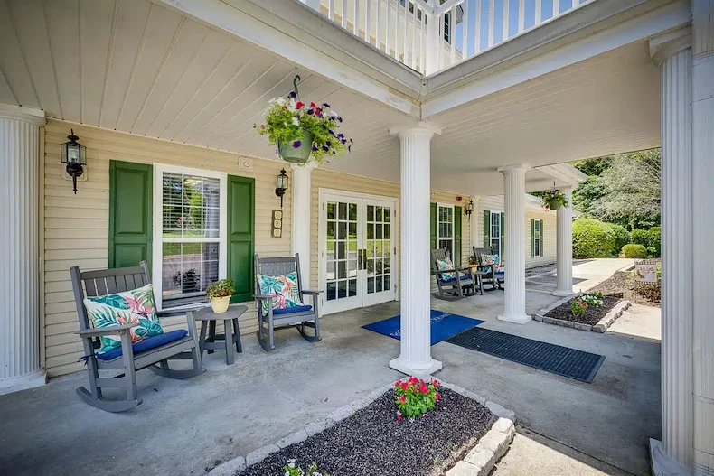 Image of Hammond Square Assisted Living (2)