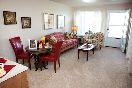 Image of Meadowlark Estates Gracious Retirement Living (8)