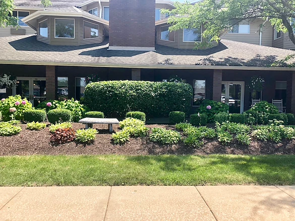 Image of Solstice Senior Living at Joliet (4)