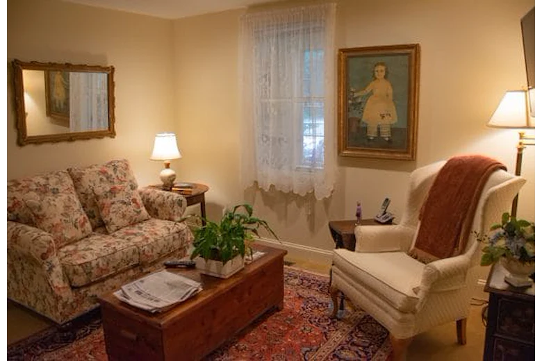 Image of Decatur House Assisted Living Residence (3)