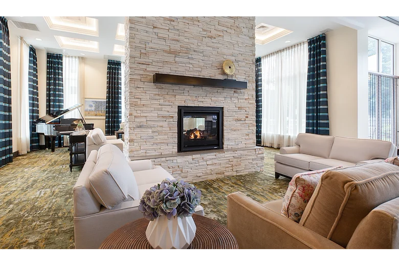 Image of The Residence at Summer Street (4)