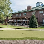 Bartlett Reserve independent living in Durham, NC, outdoor space and putting green