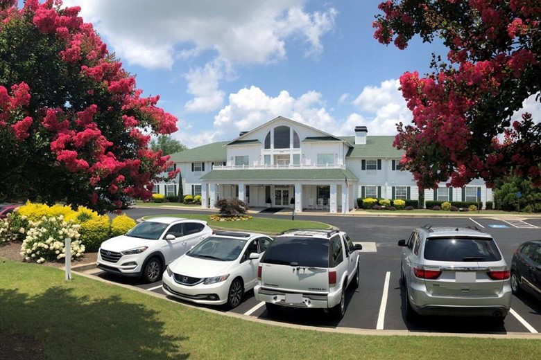Image of Charter Senior Living of Augusta Gardens (4)