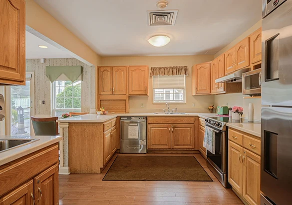 Image of Arden Courts of Westlake (6)