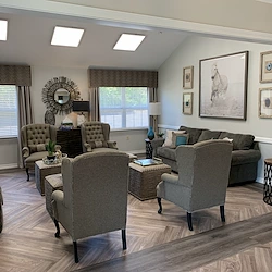 Image of Cedar Creek Lodge (3)