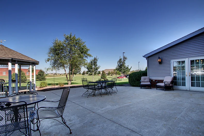 Image of Evergreen Senior Living Normal off Raab (7)