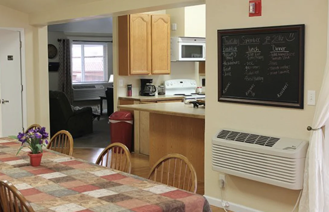 Image of Ashley Manor - Manzanita I (5)