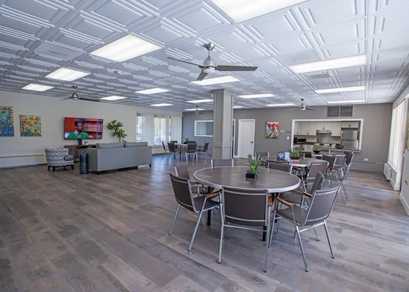 Image of Aspen Meadows (8)