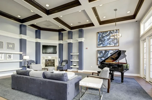 Image of Regency Crest (3)