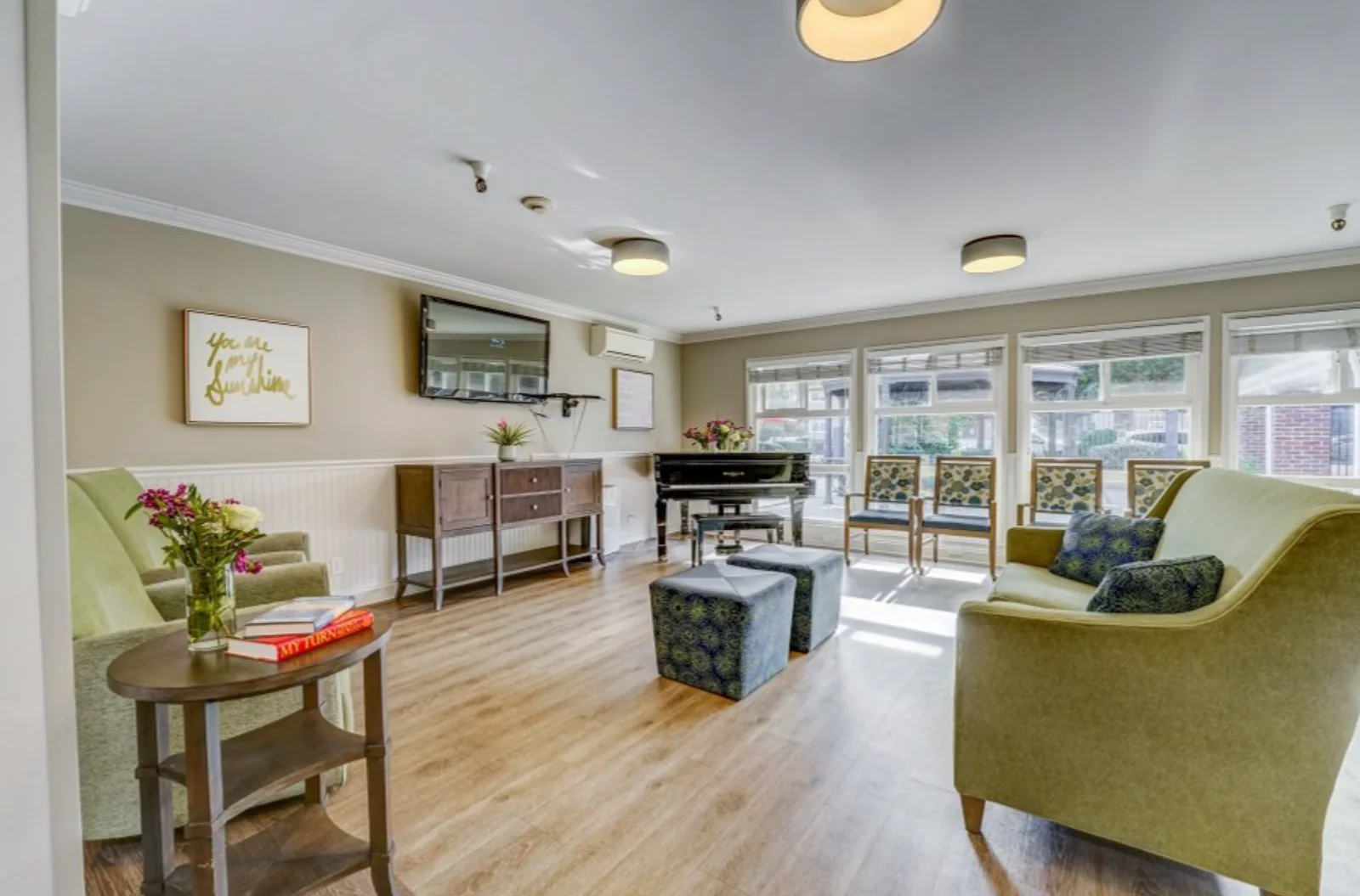 Image of Silver Oaks Memory Care (4)