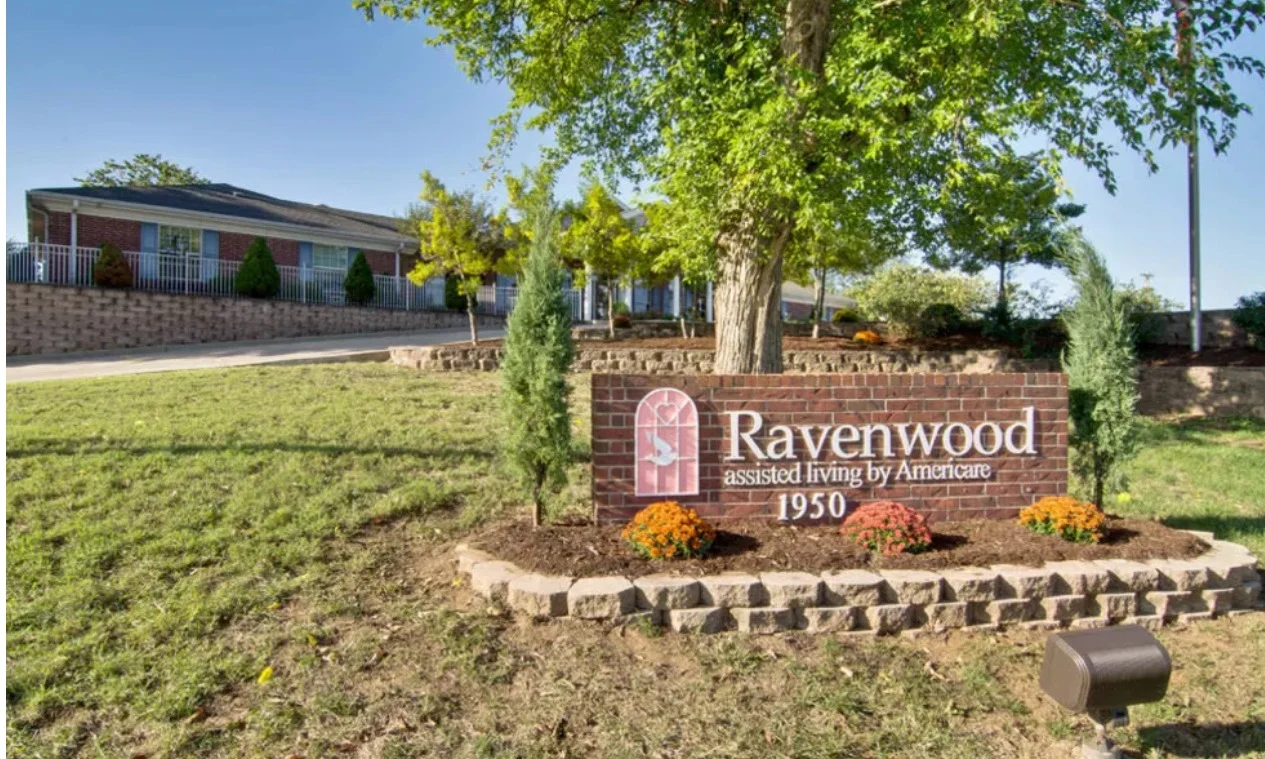 Image of Ravenwood Senior Living (1)