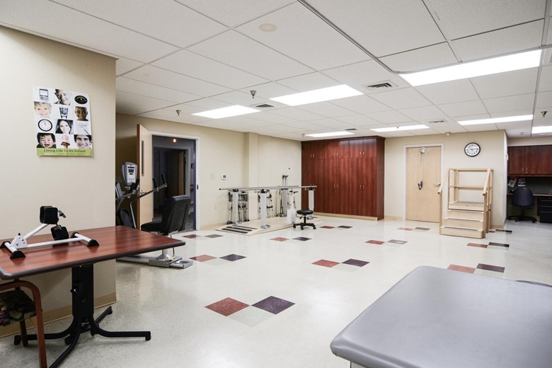 Image of Autumn Lake Healthcare At Ruxton (2)