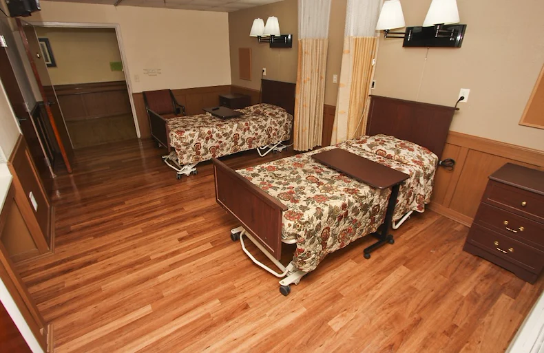 Image of Coral Bay At Pensacola, LLC (2)