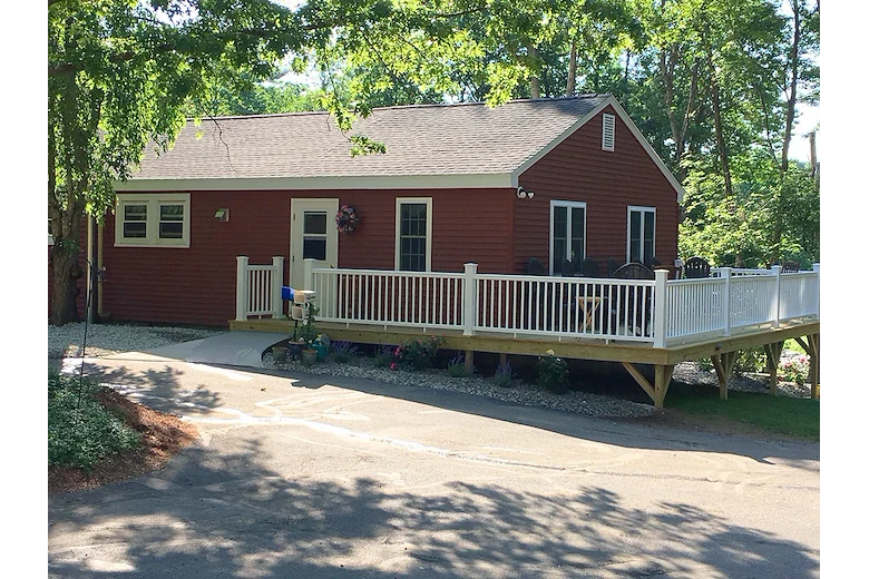 Image of Assisted Living at Pine Hill (1)