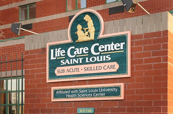 Image of Life Care Center Of St Louis (2)