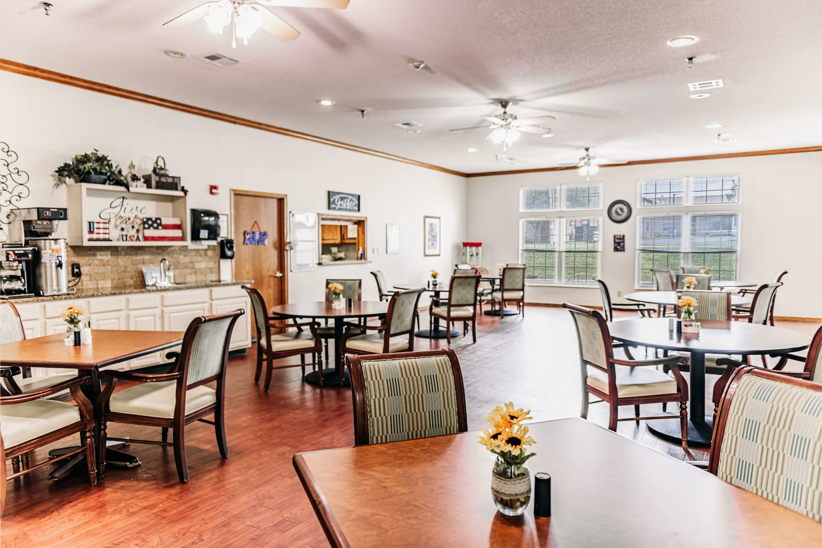 Image of Creekside Village (3)