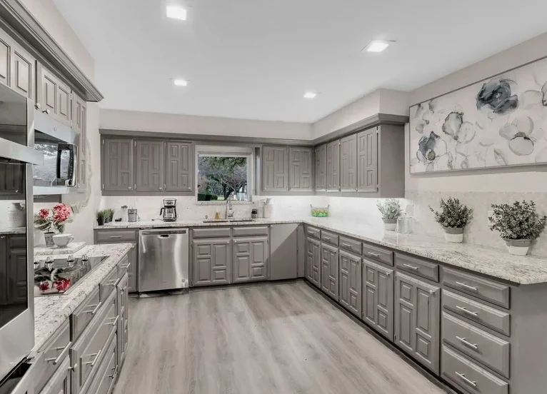 Image of Silver Leaf Remington (6)