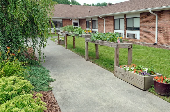 Image of Life Care Center Of Elizabethton (7)