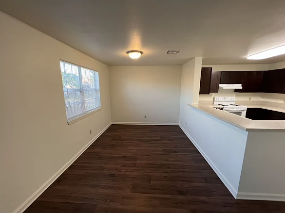 Image of Country Club Gardens (9)