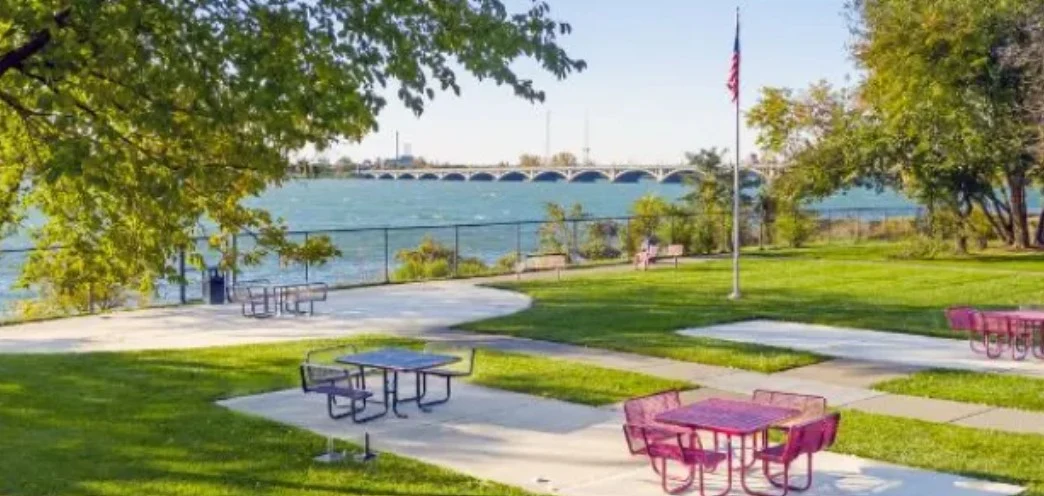 Image of River Towers Senior Apartments (4)