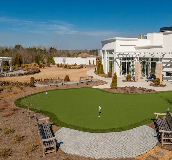 Westhill Macon senior living community offering assisted living and memory care in Macon, GA, outdoor putting green