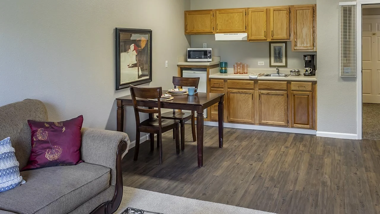 Image of Lamar at Town Center Senior Living Community (4)