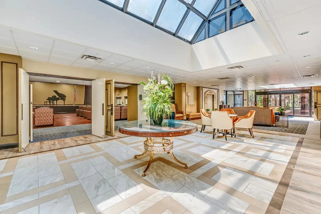 Image of Park Tower 55+ Active Adult Living (2)