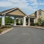Concord Place Senior Memory Care in Knoxville, TN front exterior driveway entrance