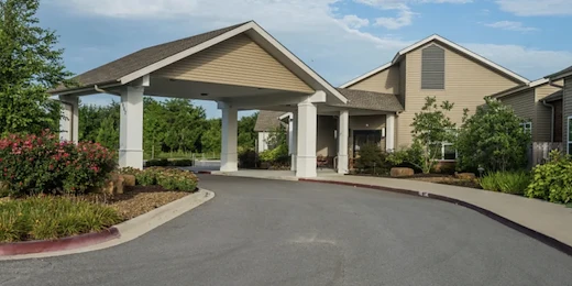 Concord Place Senior Memory Care in Knoxville, TN front exterior driveway entrance