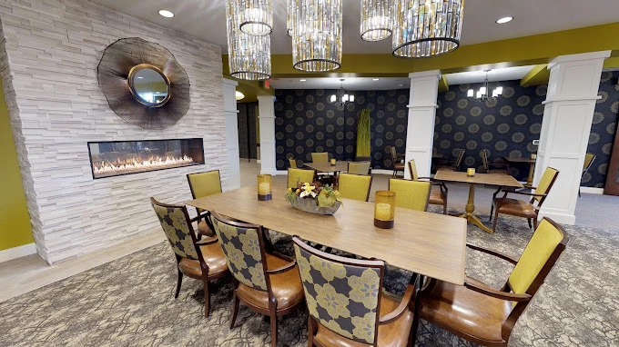 Pomeroy Living Orion dining room