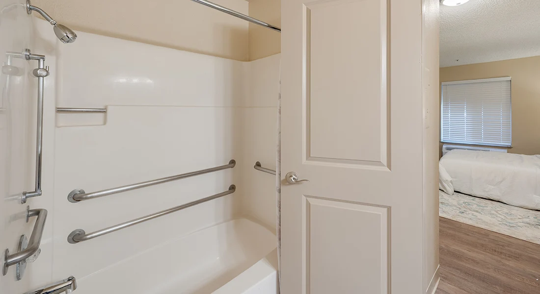 Image of Redwood Senior Apartments of Willow Glen (10)