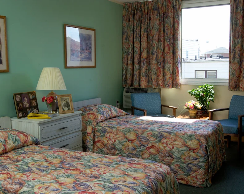 Image of Amber Court of Brooklyn (2)