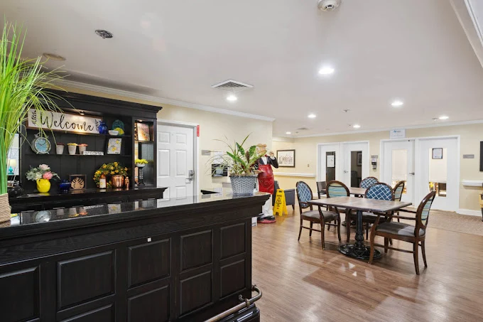 Image of Spring Oak Lexington Senior Living (2)