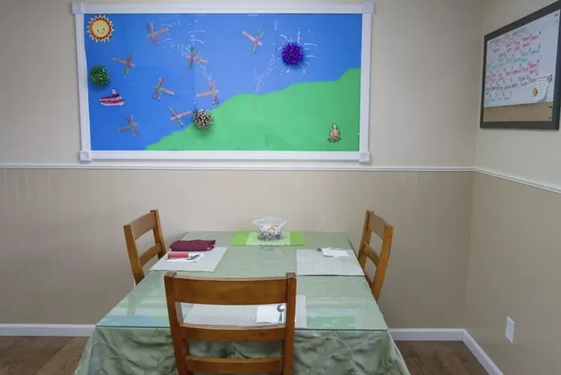 Image of Ashley Manor - Midland 1 (3)