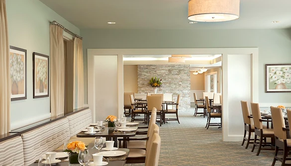 Dining area at the Waters of Edina 