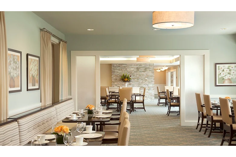 Dining area at the Waters of Edina 