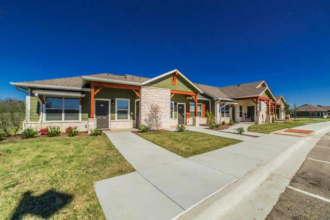 Image of Hidden Glen (1)