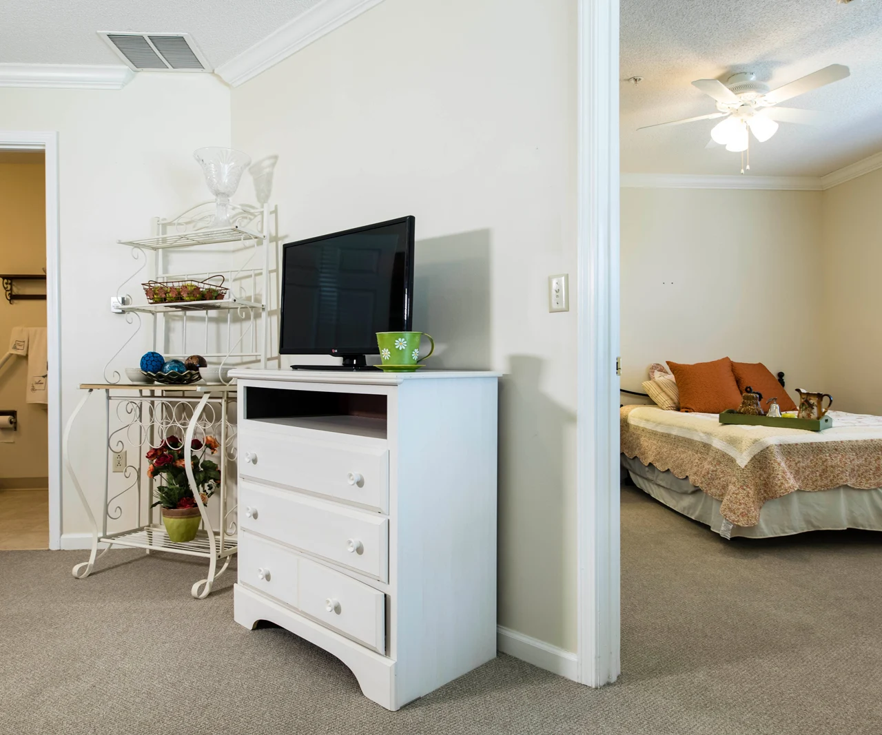 Image of Twin Oaks Assisted Living (3)