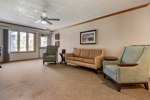 Image of Derian Place Senior Living (6)