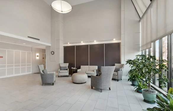 Image of AVIVA Country Club Heights (3)