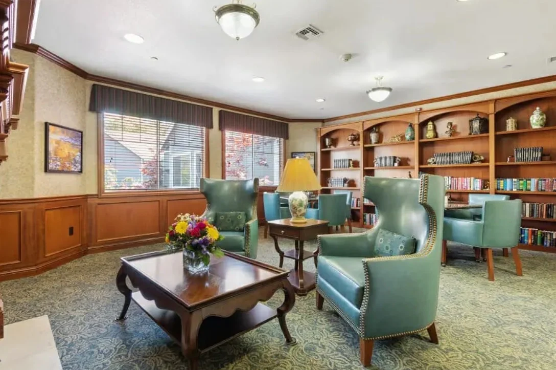 Image of Aegis Living Carmichael (5)