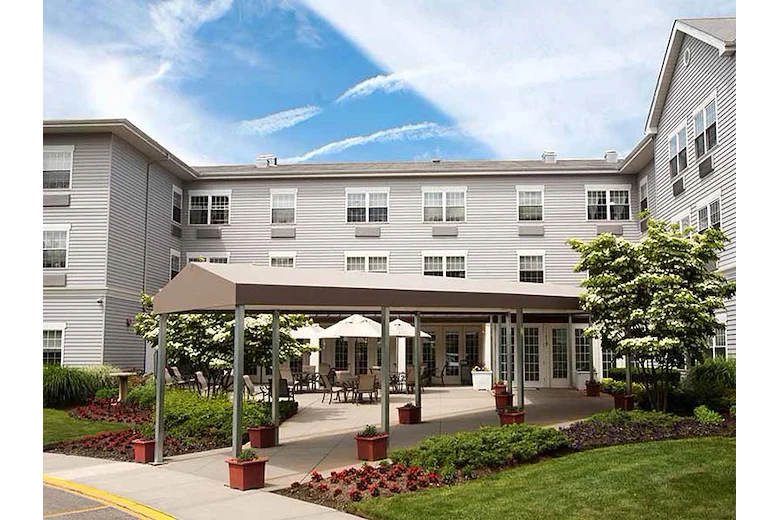 Image of Atria Hertlin Place (1)