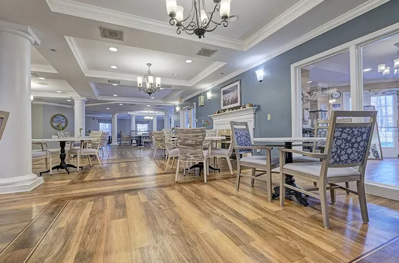 Charter Senior Living of Charlotte dining room