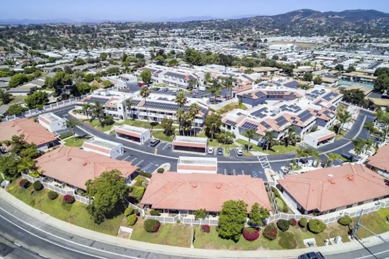 Image of Altura Villas - 55+ Senior Apartments (2)
